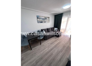 Apartamento - Venta - Torrevieja - Centro - Muelle Pesquero