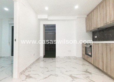 Apartamento - Venta - Torrevieja - Playa de los Naufragos