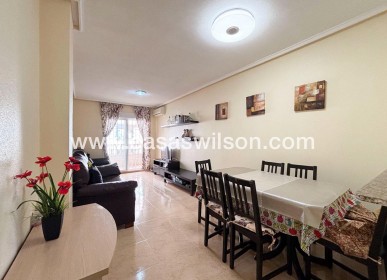 Apartment - Sale - Torrevieja - Centro