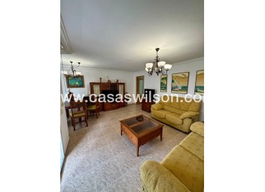 Apartment - Sale - Torrevieja - Centro