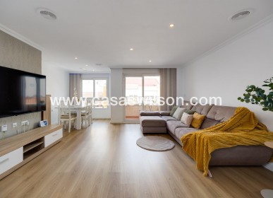 Apartment - Sale - Torrevieja - Centro