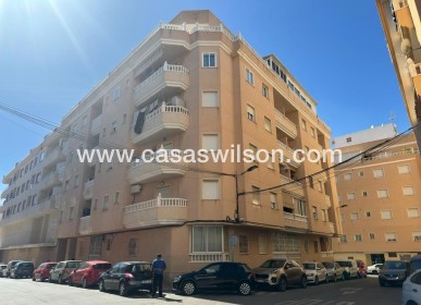 Apartment - Sale - Torrevieja - Centro