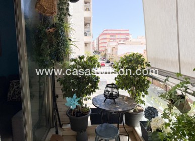 Apartment - Sale - Torrevieja - Centro