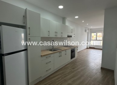 Apartment - Sale - Torrevieja - Centro