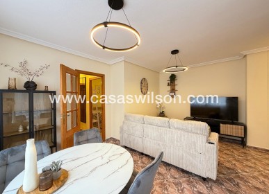 Apartment - Sale - Torrevieja - Playa de los Locos