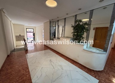 Apartment - Sale - Torrevieja - Playa del Cura