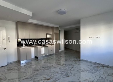 Apartment - Sale - Torrevieja - PLAYA LOS LOCOS