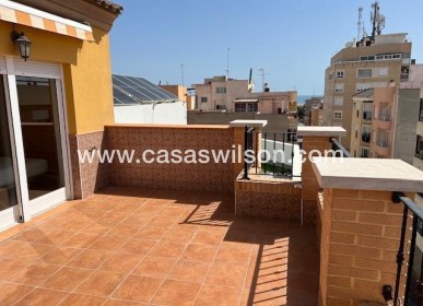 Appartement - Sale - Guardamar del Segura - Pueblo