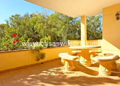 Appartement - Sale - Orihuela Costa - Lomas de Campoamor