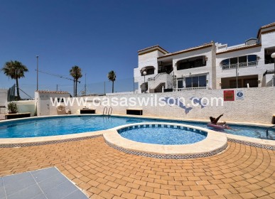 Appartement - Sale - Orihuela - Entre Naranjos - Vistabella Golf