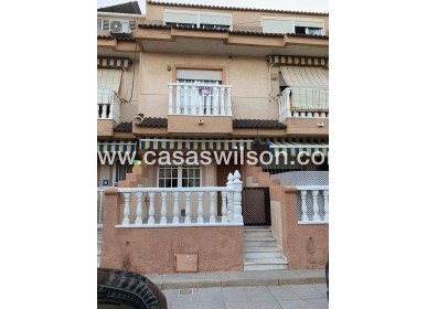 Appartement - Sale - Pilar de la Horadada - Torre de la Horadada