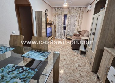 Appartement - Sale - Torrevieja - Centro