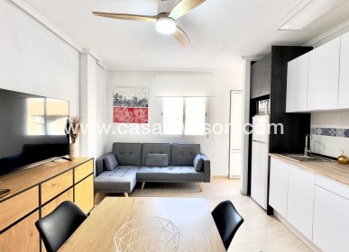 Appartement - Sale - Torrevieja - Centro