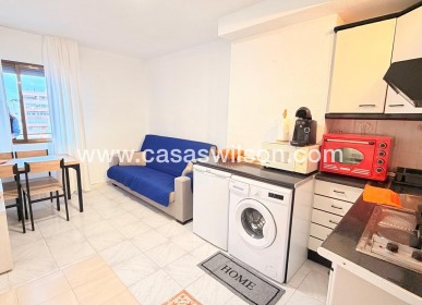 Appartement - Sale - Torrevieja - Centro