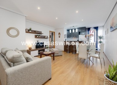 Appartement - Sale - Torrevieja - Centro