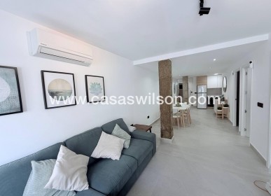 Appartement - Sale - Torrevieja - La Mata