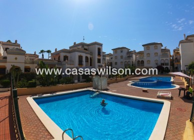 Appartement - Sale - Torrevieja - La Mata