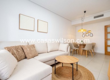 Appartement - Sale - Torrevieja - Las calas