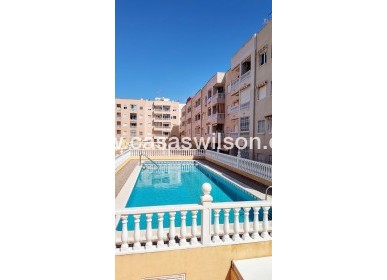 Appartement - Sale - Torrevieja - Playa de los Locos
