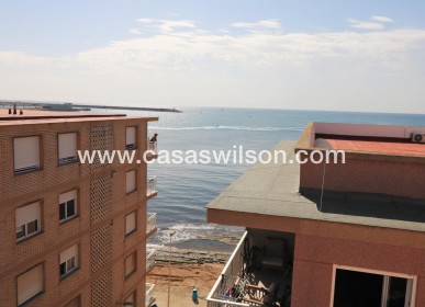 Appartement - Sale - Torrevieja - Playa de los Naufragos