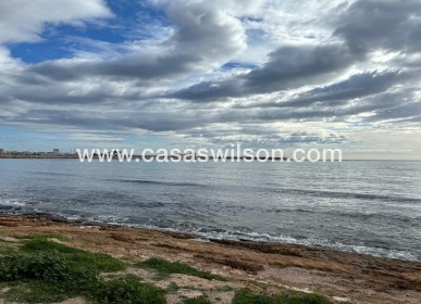 Appartement - Sale - Torrevieja - Playa de los Naufragos