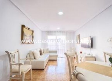 Appartement - Sale - Torrevieja - Playa del Cura