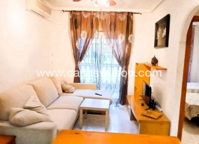 Appartement - Sale - Torrevieja - Playa del Cura