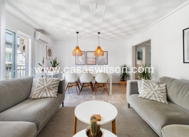 Appartement - Sale - Torrevieja - Playa del Cura