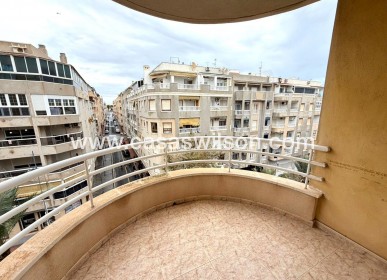 Appartement - Sale - Torrevieja - Torrevieja