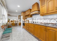 Bestaande bouw - Appartement - Torrevieja - Paseo maritimo