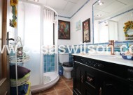 Bestaande bouw - Villa - Daya Nueva