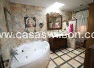 Bestaande bouw - Villa - Daya Nueva