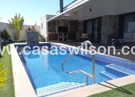 Bestaande bouw - Villa - Daya Nueva