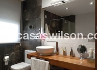 Bestaande bouw - Villa - Daya Nueva