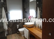 Bestaande bouw - Villa - Daya Nueva