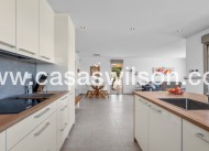 Bestaande bouw - Villa - La Marina