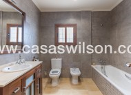 Bestaande bouw - Villa - Los Montesinos - La Herrada