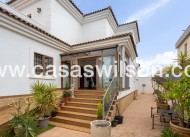 Bestaande bouw - Villa - Los Montesinos - La Herrada