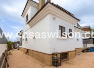 Bestaande bouw - Villa - Los Montesinos - La Herrada