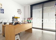 Bestaande bouw - Villa - Orihuela Costa - Villamartín