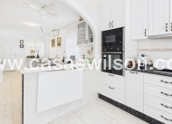 Bestaande bouw - Villa - Pinar de Campoverde - Inland