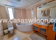 Bestaande bouw - Villa - Torrevieja - La Mata