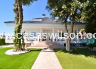 Bestaande bouw - Villa - Torrevieja - Torreta-Florida