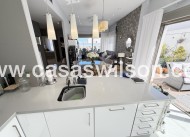 Bestaande bouw - Villa - Villamartin - Villamartín