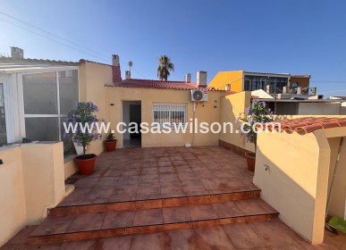 Bungalow - Sale - Urbanización La Torreta - Urbanización La Torreta