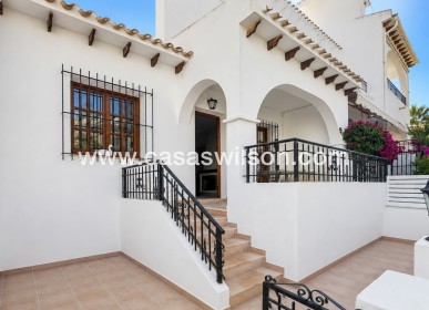 Bungalow - Venta - Torrevieja - Nueva Torrevieja - Aguas Nuevas