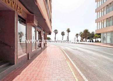 Business premises - Sale - Torrevieja - Playa del Cura