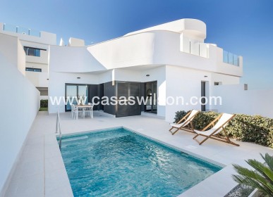 Chalet - Nueva construcción  - Torrevieja - Lago Jardín II