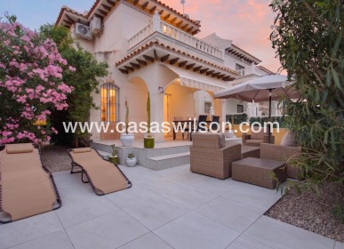 Chalet - Venta - Orihuela Costa - Costa Blanca
