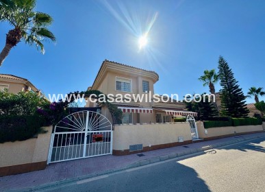 Chalet - Venta - Torrevieja - Costa Blanca